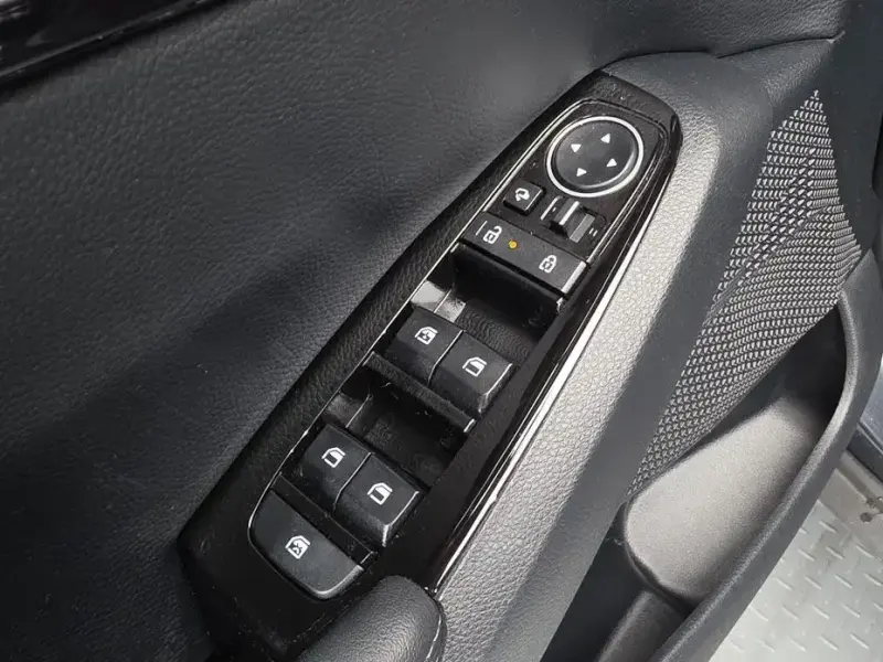 2023 Kia Seltos с пробегом 25 773 км