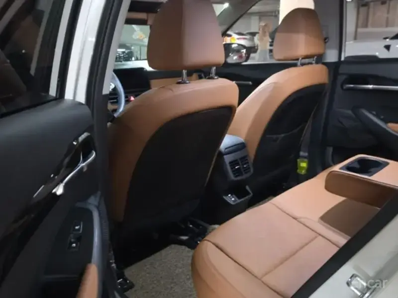 2023 Kia Seltos с пробегом 24 758 км