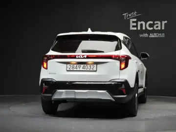 2024 Kia Seltos с пробегом 17 285 км