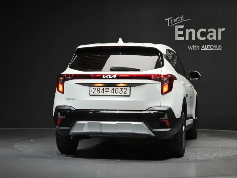 2024 Kia Seltos с пробегом 17 285 км