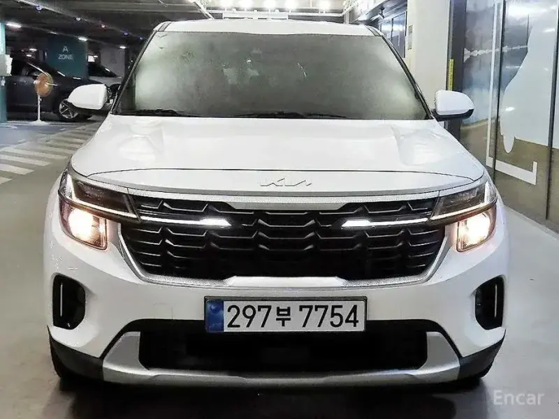 2023 Kia Seltos с пробегом 34 478 км