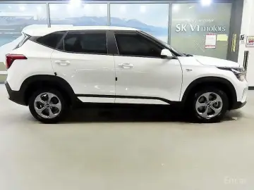 2023 Kia Seltos с пробегом 34 478 км
