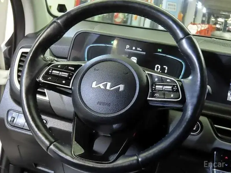 2023 Kia Seltos с пробегом 34 478 км
