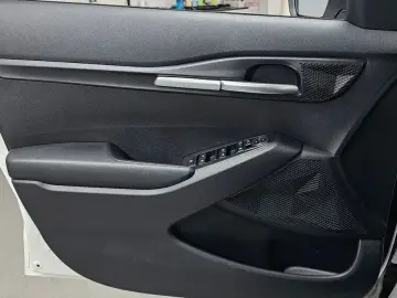 2024 Kia Seltos с пробегом 17 285 км