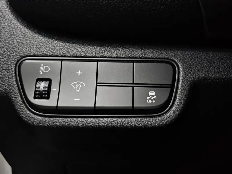 2024 Kia Seltos с пробегом 17 285 км