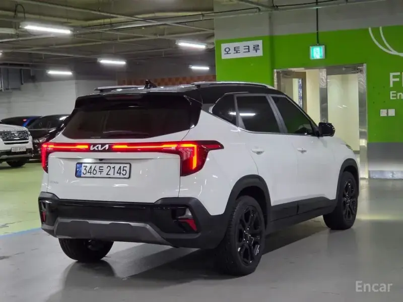2023 Kia Seltos с пробегом 20 256 км