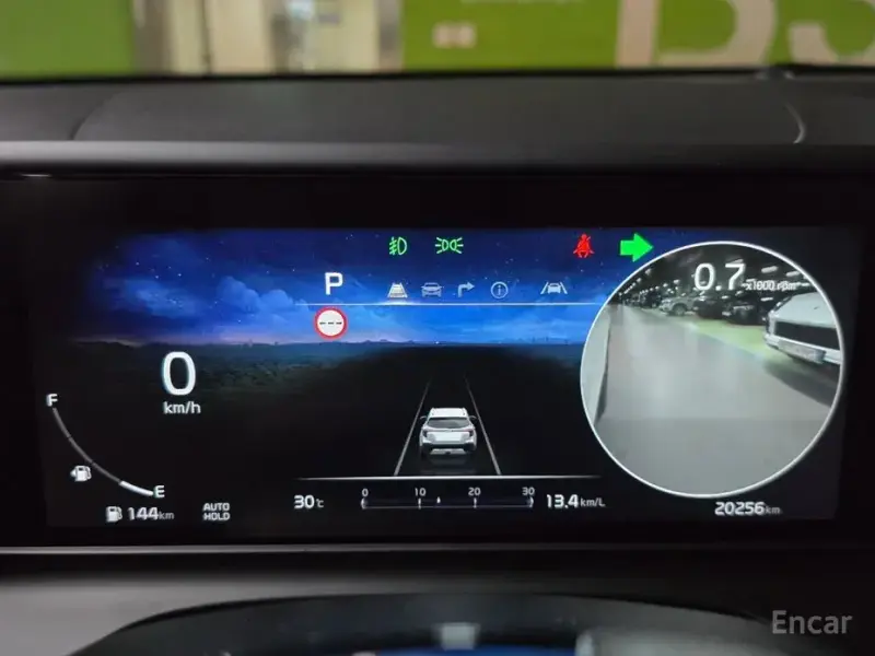 2023 Kia Seltos с пробегом 20 256 км