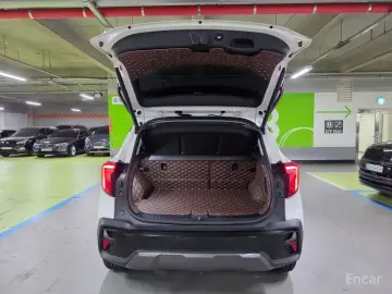 2023 Kia Seltos с пробегом 20 256 км