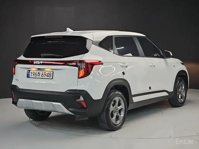 2024 Kia Seltos с пробегом 32 431 км