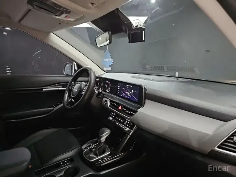 2024 Kia Seltos с пробегом 32 431 км