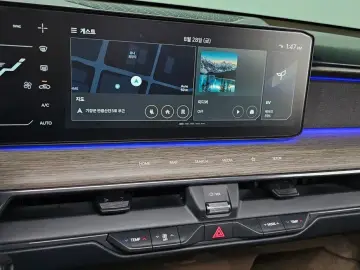 2023 Kia EV9 с пробегом 27 241 км