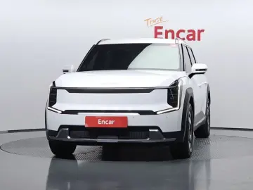 2023 Kia EV9 с пробегом 42 829 км