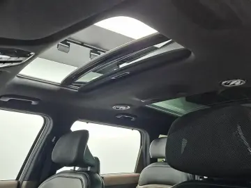 2023 Kia EV9 с пробегом 27 241 км