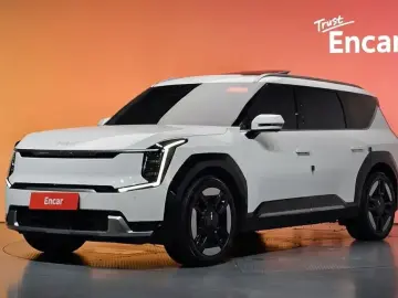 2023 Kia EV9 с пробегом 46 879 км