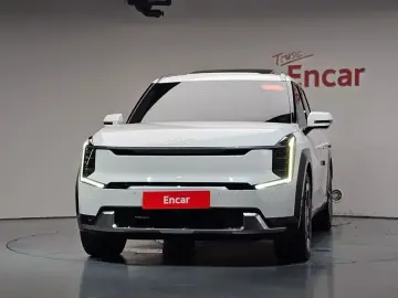 2023 Kia EV9 с пробегом 46 879 км