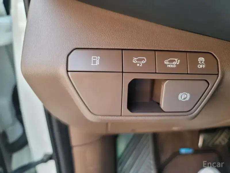 2023 Kia EV9 с пробегом 55 400 км