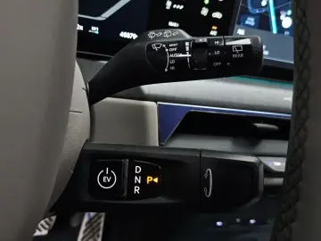 2023 Kia EV9 с пробегом 46 879 км