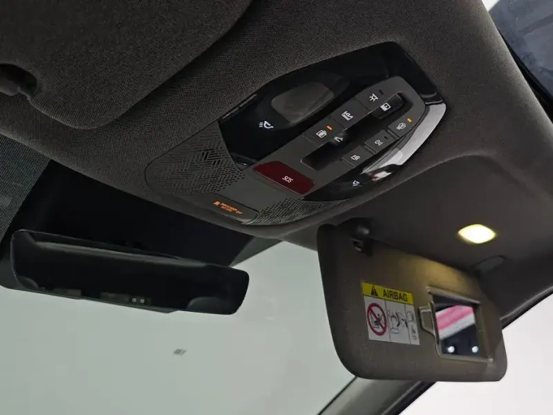 2023 Kia EV9 с пробегом 46 879 км