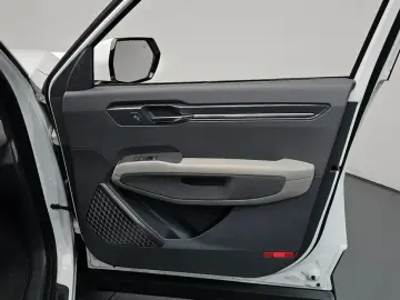 2023 Kia EV9 с пробегом 46 879 км