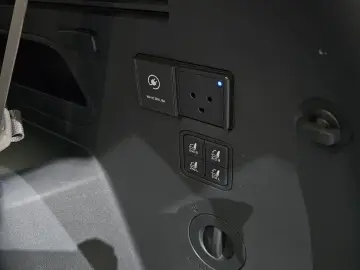 2023 Kia EV9 с пробегом 46 879 км