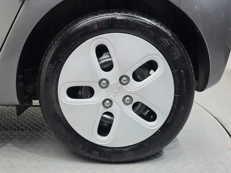 2023 Kia Ray с пробегом 33 216 км
