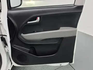 2023 Kia Ray с пробегом 9 809 км