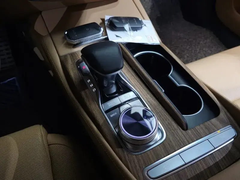 2023 Kia K9 с пробегом 34 505 км