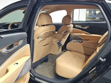 2023 Kia K9 с пробегом 34 505 км
