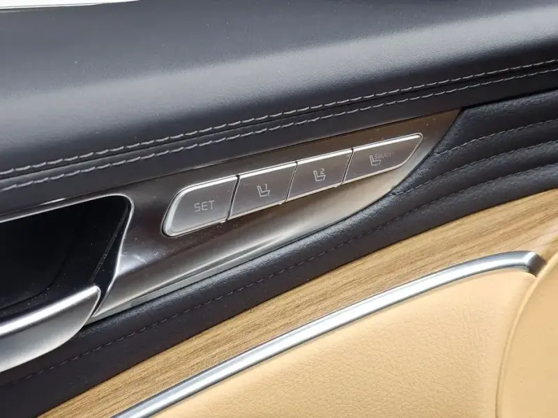 2023 Kia K9 с пробегом 34 505 км