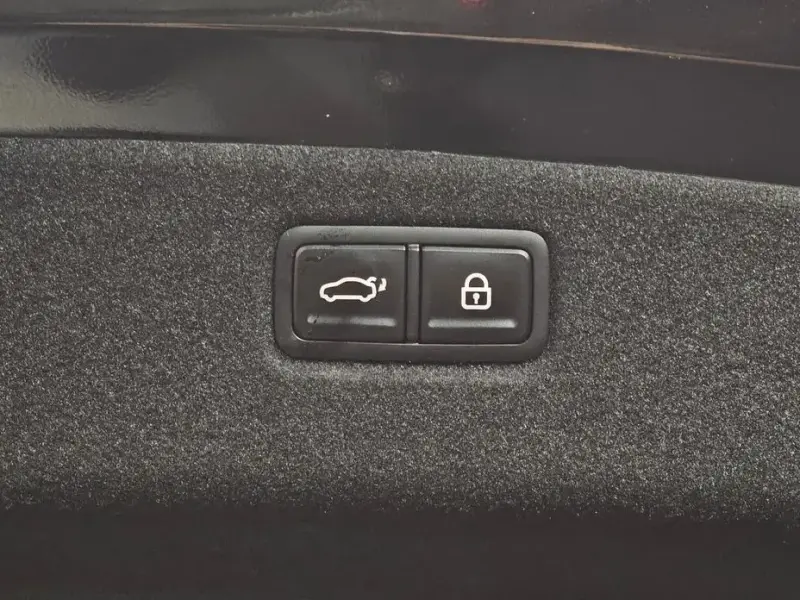 2023 Kia K9 с пробегом 34 505 км