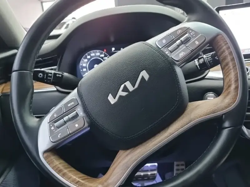2023 Kia K9 с пробегом 71 081 км