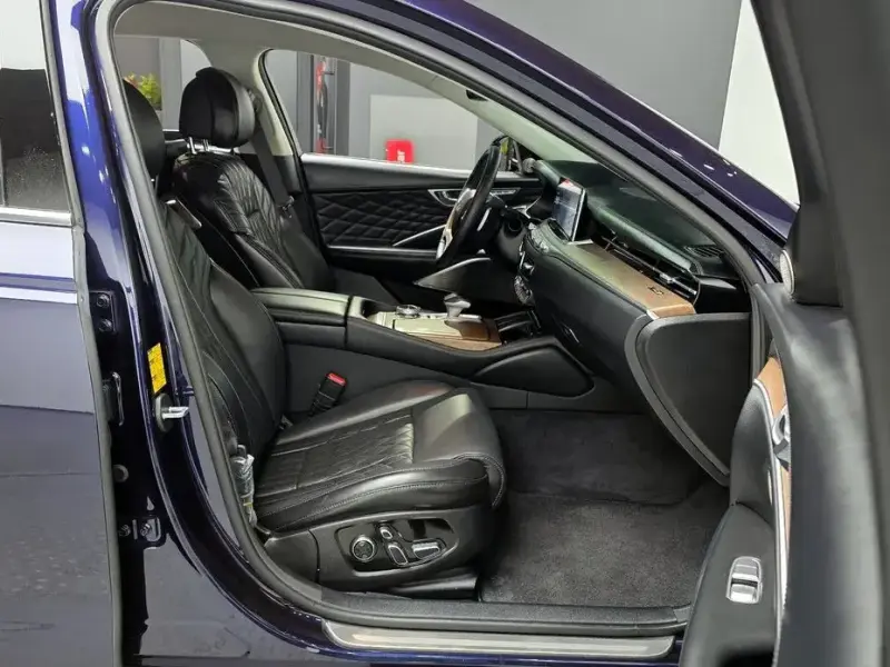2021 Kia K9 с пробегом 32 526 км