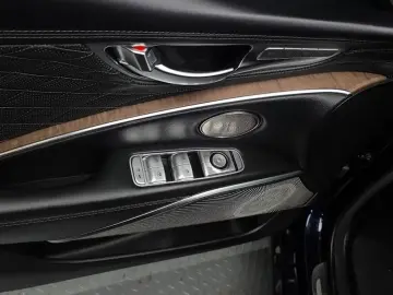 2021 Kia K9 с пробегом 32 526 км