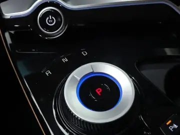 2023 Kia EV6 с пробегом 51 497 км