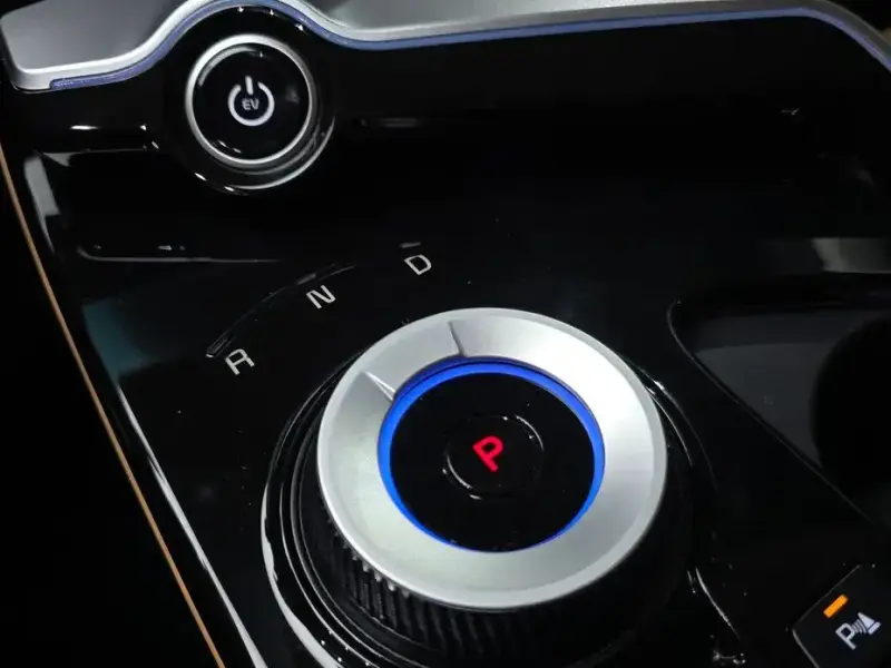 2023 Kia EV6 с пробегом 51 497 км
