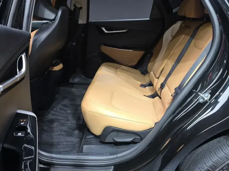 2023 Kia EV6 с пробегом 51 497 км