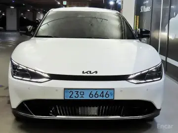 2022 Kia EV6 с пробегом 82 640 км