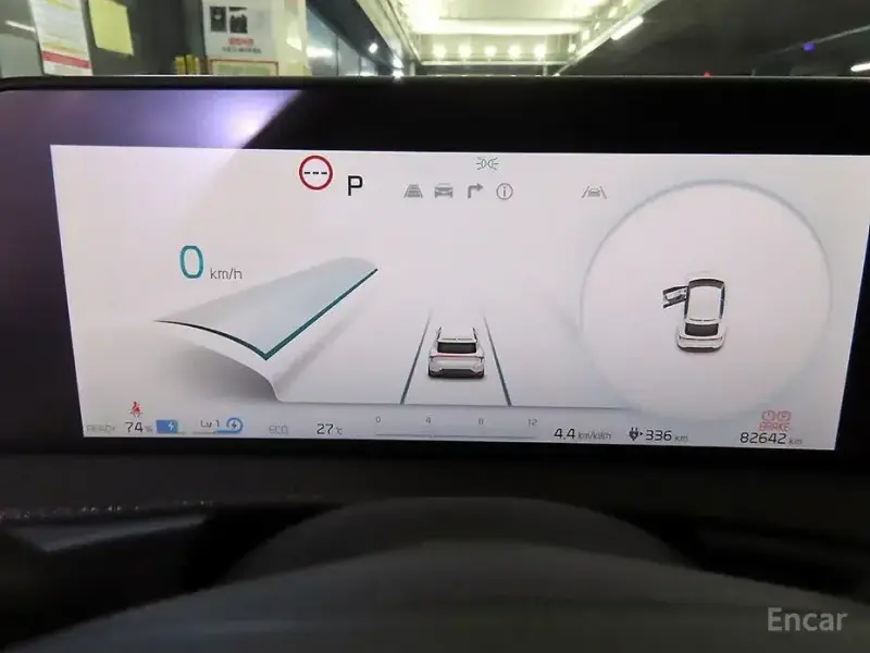 2022 Kia EV6 с пробегом 82 640 км