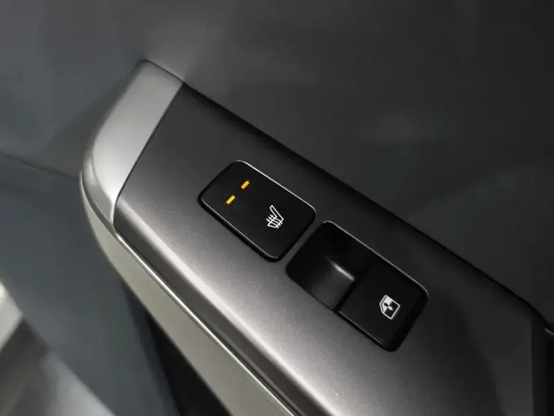 2023 Kia EV6 с пробегом 90 813 км