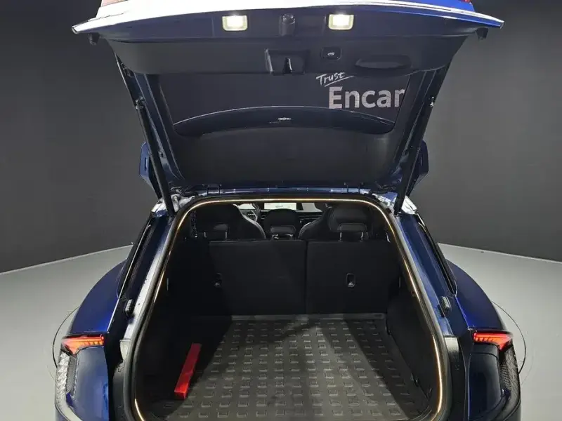 2023 Kia EV6 с пробегом 82 030 км