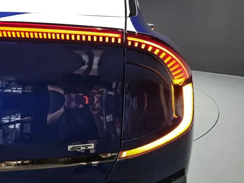 2023 Kia EV6 с пробегом 82 030 км