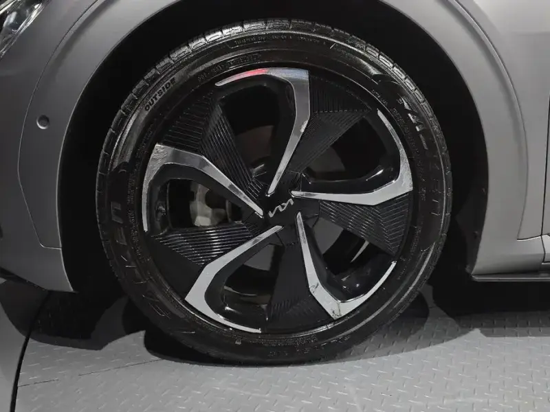 2022 Kia EV6 с пробегом 91 431 км