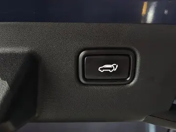 2023 Kia EV6 с пробегом 82 030 км