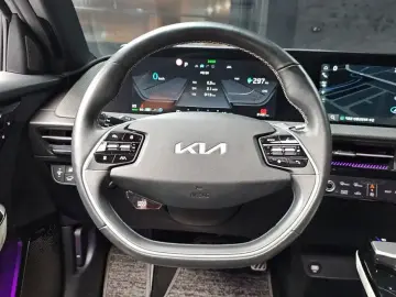 2022 Kia EV6 с пробегом 91 431 км