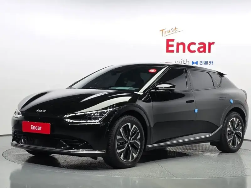 2023 Kia EV6 с пробегом 38 413 км