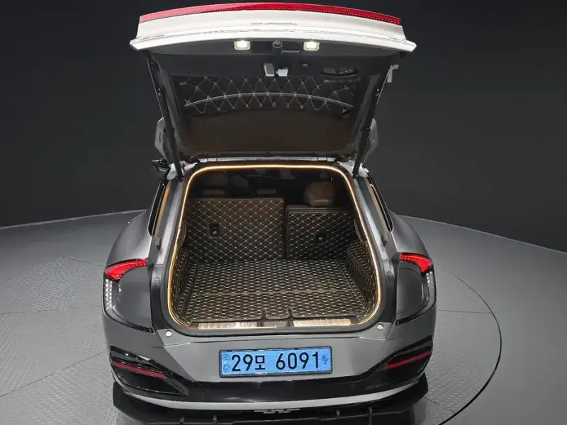 2022 Kia EV6 с пробегом 91 431 км