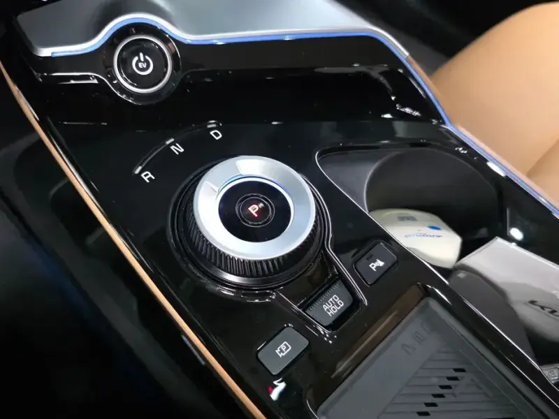 2023 Kia EV6 с пробегом 38 413 км