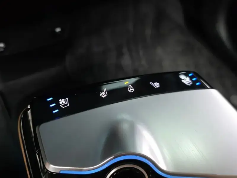 2023 Kia EV6 с пробегом 38 413 км