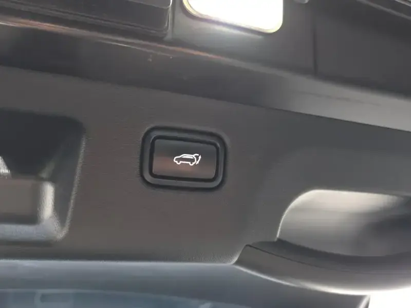 2023 Kia EV6 с пробегом 38 413 км