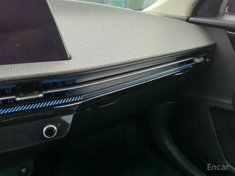 2023 Kia EV6 с пробегом 45 521 км